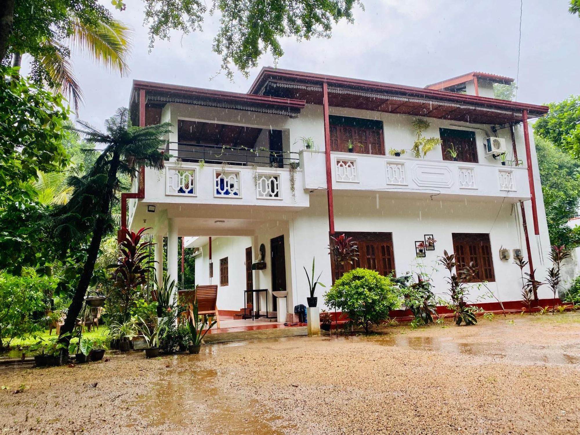 Abhaya Resorts Anuradhapura Exterior photo
